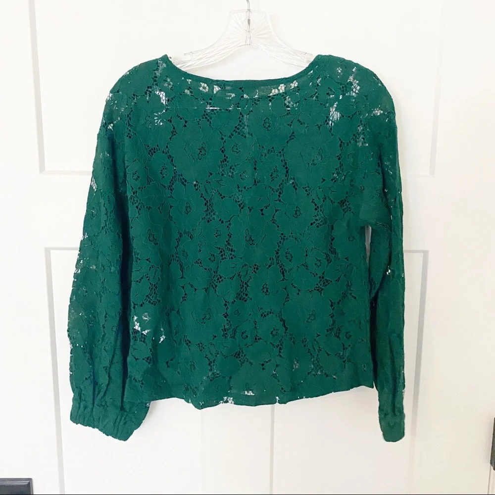 NWT Banana Republic Factory emerald green lace long sleeve shirt size XS